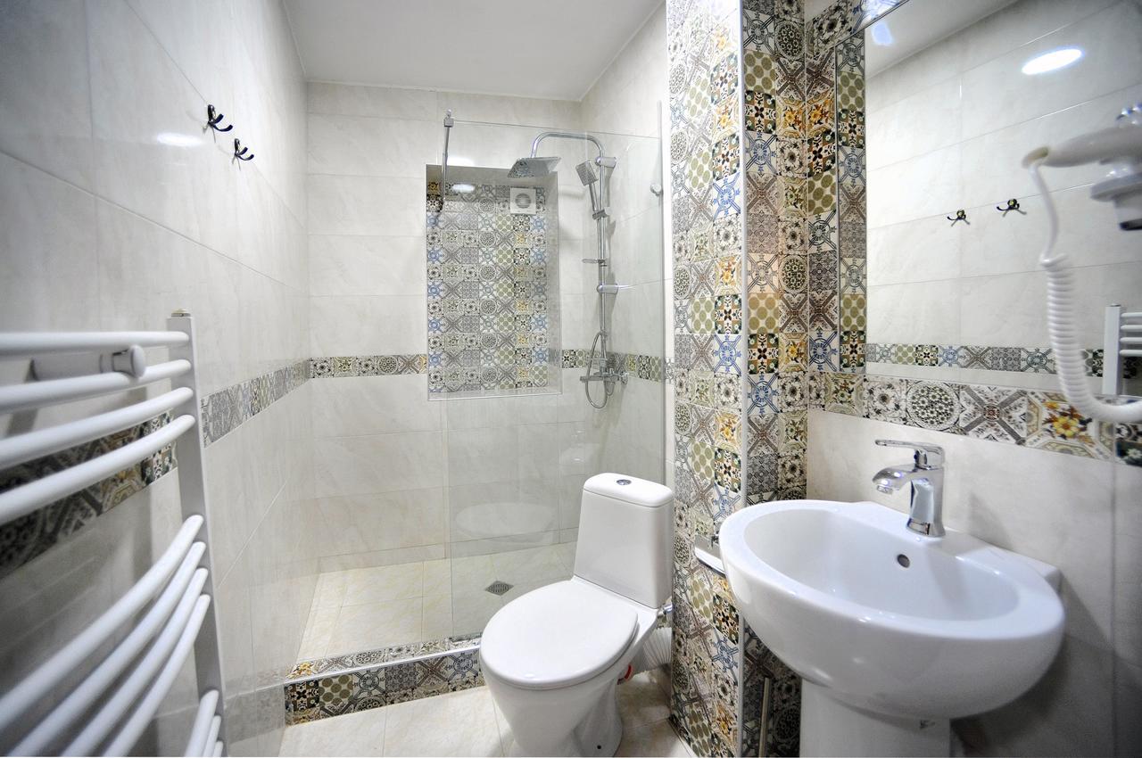 Rk City Hotel Tbilisi Exterior photo